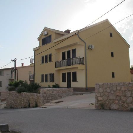 קרלובג Apartmani Stille מראה חיצוני תמונה