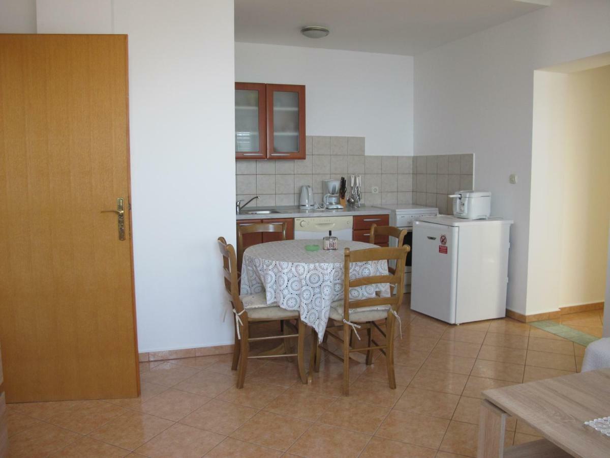קרלובג Apartmani Stille מראה חיצוני תמונה