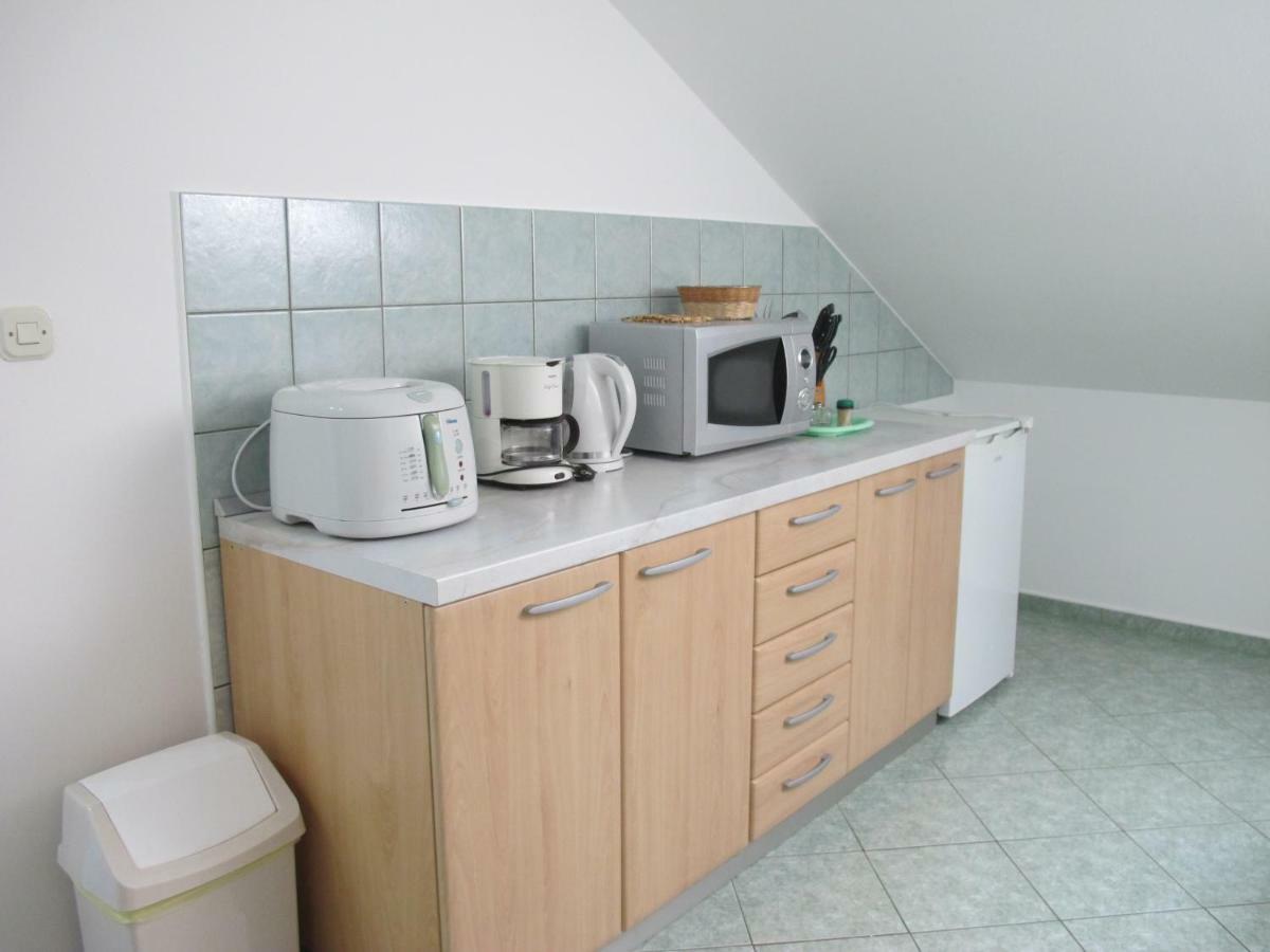 קרלובג Apartmani Stille מראה חיצוני תמונה